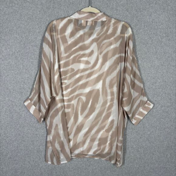 Chicos Blouse Tan Medium Sheer Animal Flowy Lagenlook Artsy Popover Neutral Tank - Picture 11 of 12